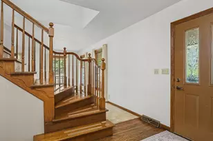 1301 Albany Ln, Rockford, IL 61107 - Photo 4
