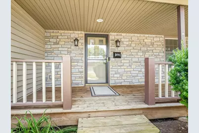 1301 Albany Lane, Rockford, IL 61107 - Photo 2