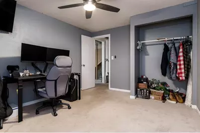 4002 Mila, Rockford, IL 61109 - Photo 38