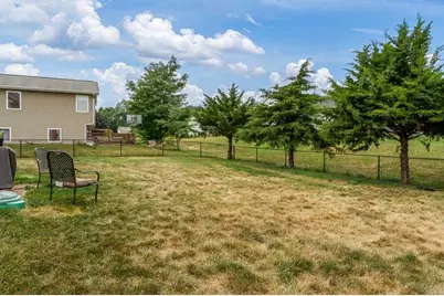 4002 Mila, Rockford, IL 61109 - Photo 6