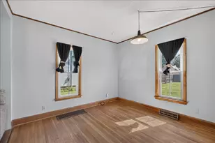 411 Main St, Leaf River, IL 61047 - Photo 14