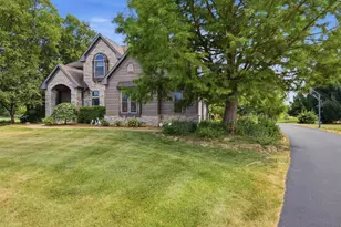 3349 Carbineer Dr, Belvidere, IL 61008 - Photo 38