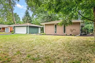 4659 Brougham Dr, Rockford, IL 61114 - Photo 4