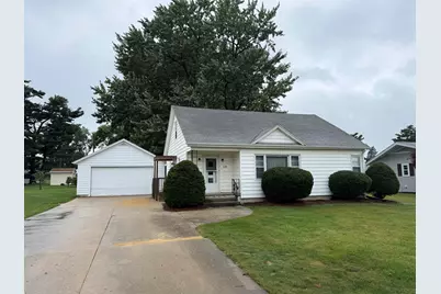408 N Maple Avenue, Forreston, IL 61030 - Photo 1