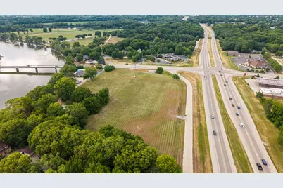 5365 Bridge Street, Roscoe, IL 61073 - Photo 2