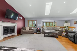 6232 Pennsbury Dr, Cherry Valley, IL 61016 - Photo 6