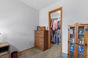 6232 Pennsbury Dr, Cherry Valley, IL 61016 - Photo 14