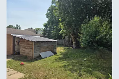 708 S Blackhawk, Freeport, IL 61032 - Photo 4