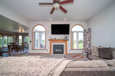 13181 Springhill Drive, Winnebago, IL 61088 - Photo 16