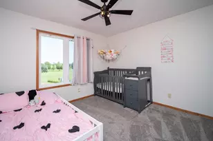 13181 Springhill Dr, Winnebago, IL 61088 - Photo 6