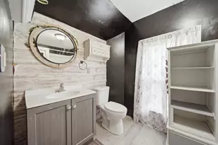 319 S Hennepin, Dixon, IL 61021 - Photo 12