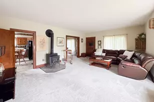 1661 Mill Rd, Cherry Valley, IL 61016 - Photo 10