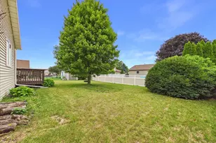 2819 Mary St, Belvidere, IL 61008 - Photo 52