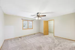 2819 Mary St, Belvidere, IL 61008 - Photo 28