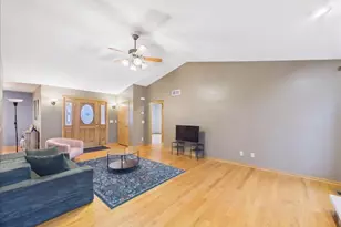 2819 Mary St, Belvidere, IL 61008 - Photo 18