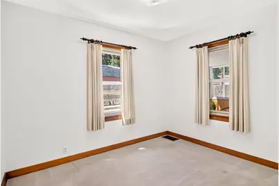 128 Warren Avenue, Rockford, IL 61107 - Photo 26