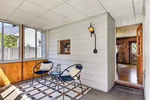 128 Warren Ave, Rockford, IL 61107 - Photo 36