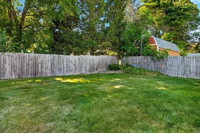 128 Warren Avenue, Rockford, IL 61107 - Photo 40