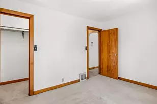 128 Warren Ave, Rockford, IL 61107 - Photo 22