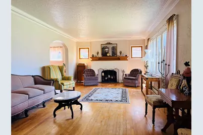 901 Parkview Avenue, Rockford, IL 61107 - Photo 6