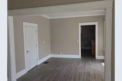 317 N Hinkley Avenue, Rockford, IL 61101 - Photo 10
