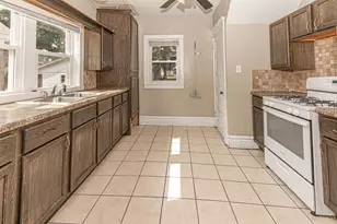 1207 Montague St, Rockford, IL 61102 - Photo 8