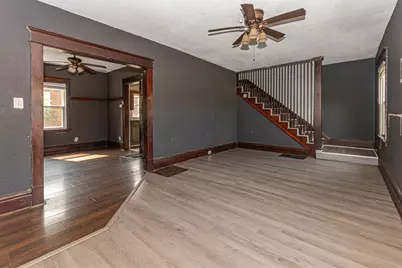 1207 Montague Street, Rockford, IL 61102 - Photo 2