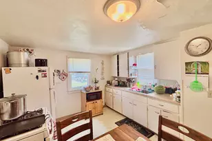 524 W Harrison St, Belvidere, IL 61008 - Photo 22