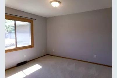 2080 Cherokee Ct., Freeport, IL 61032 - Photo 16