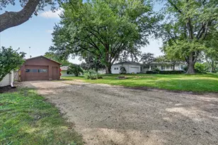 110 N Harrison St, Cedarville, IL 61013 - Photo 34