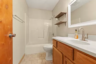 6541 Erin Way, Roscoe, IL 61073 - Photo 10