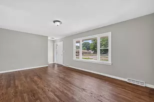 1904 Beckett Pl, Rockford, IL 61108 - Photo 6