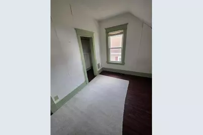 1325 S High Avenue, Freeport, IL 61032 - Photo 16