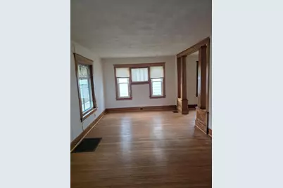 1325 S High Avenue, Freeport, IL 61032 - Photo 10