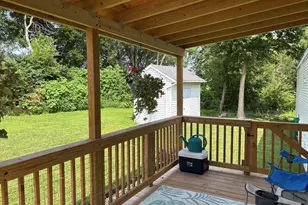 2705 St Vincents Ave, Lasalle, IL 61301 - Photo 2