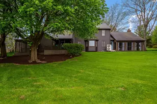 10562 Town Hall Rd, Belvidere, IL 61008 - Photo 54