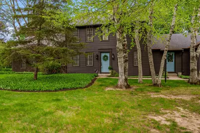 10562 Townhall Road, Belvidere, IL 61008 - Photo 2