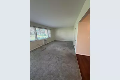 233 Northway Park Road #4, Machesney Park, IL 61115 - Photo 6