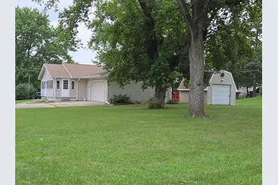 2722 Bavarian Lane, Rockford, IL 61109 - Photo 2