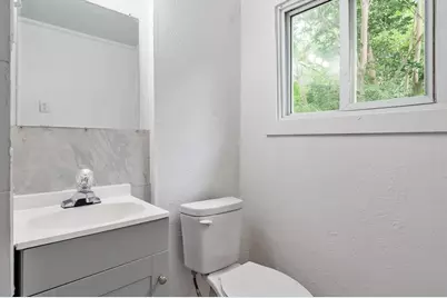 229 Forest Avenue, Rockford, IL 61101 - Photo 32