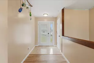 203 W Niessen Stigen, Lee, IL 60530 - Photo 2