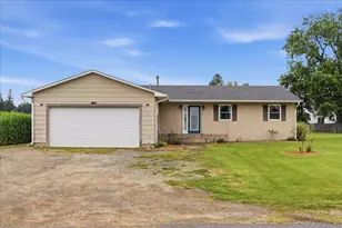 203 W Niessen Stigen, Lee, IL 60530 - Photo 1