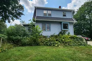 4525 Simpson Rd, Rockford, IL 61102 - Photo 4
