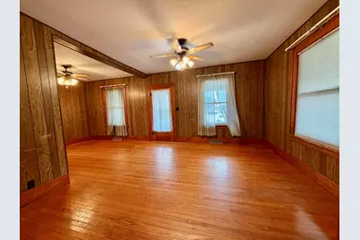 109 E Rapp Street, Mount Carroll, IL 61053 - Photo 6