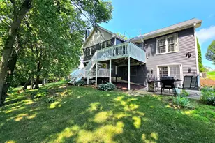 702 Meadow Crossing Trail, Roscoe, IL 61073 - Photo 28