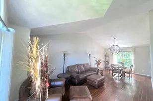 702 Meadow Crossing Trail, Roscoe, IL 61073 - Photo 4