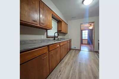 309 E 9th Street, Rock Falls, IL 61071 - Photo 4