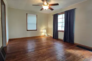 309 E 9th St, Rock Falls, IL 61071 - Photo 8