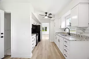 203 Pearl Ave, Loves Park, IL 61111 - Photo 4