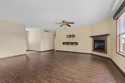 651 Purple Sage Drive, Roscoe, IL 61073 - Photo 6